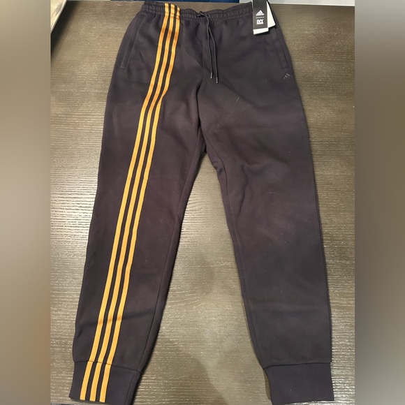 adidas Pants - Adidas/Ivy park jogger